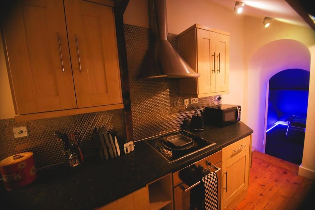 Games And Movies Lounge 7 Bed City Centre Apartment Newcastle Upon Tyne Esterno foto