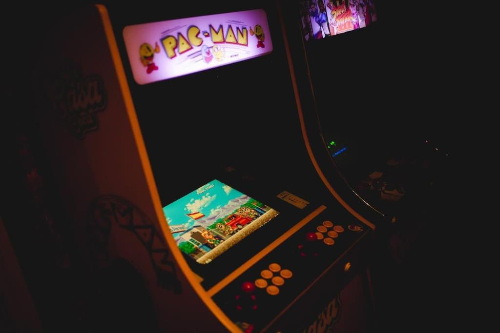 Games And Movies Lounge 7 Bed City Centre Apartment Newcastle Upon Tyne Esterno foto