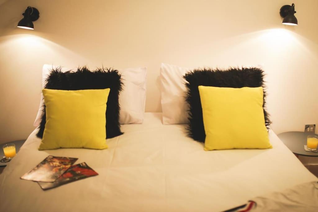 Games And Movies Lounge 7 Bed City Centre Apartment Newcastle Upon Tyne Esterno foto